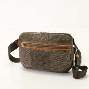 Louis Vuitton Leather Arche Damier Body Jean Bag